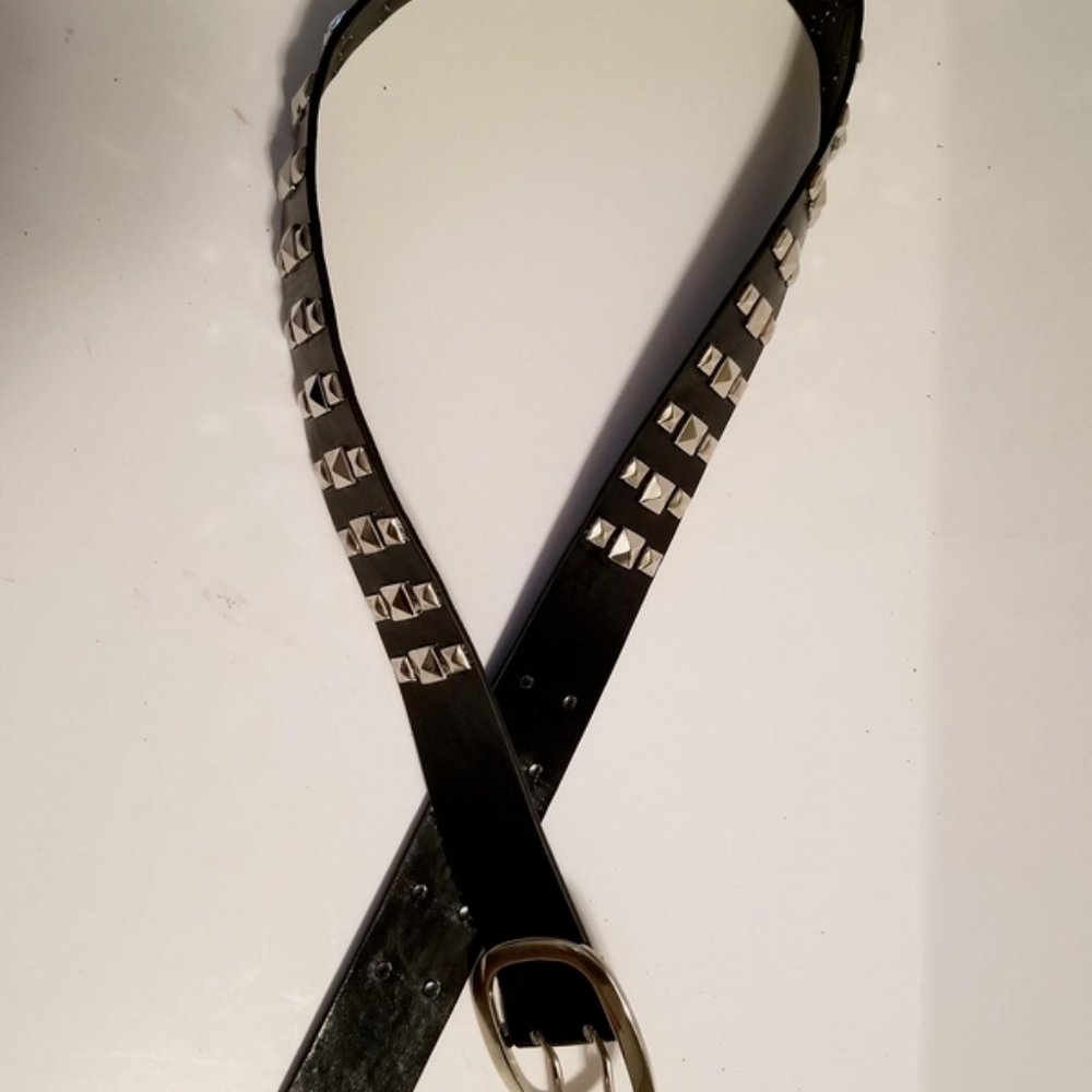 Black Belt w/ Silver Studs